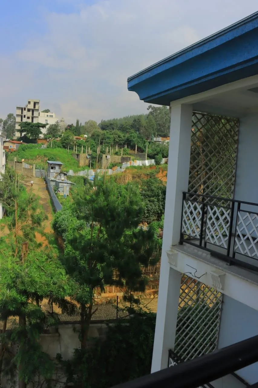 G+3 Rental House in Megenagna Ararat – photo 8