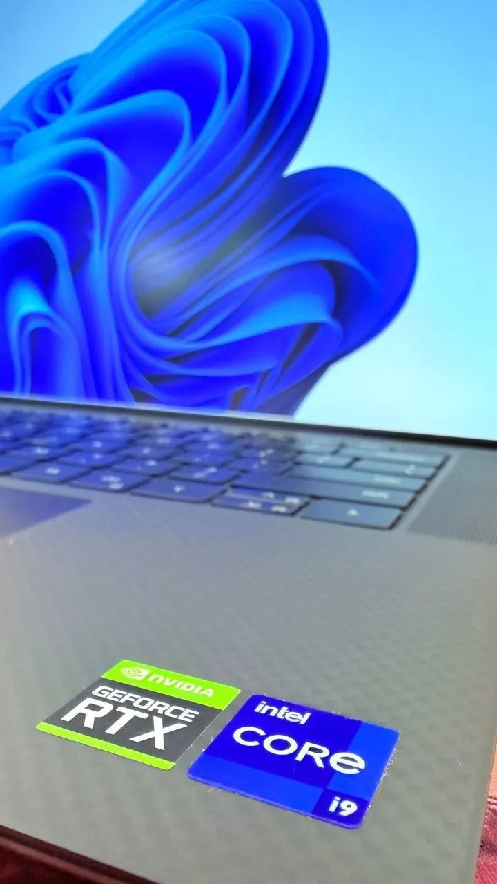 Dell Precision 5560 Core i9 Laptop – photo 4