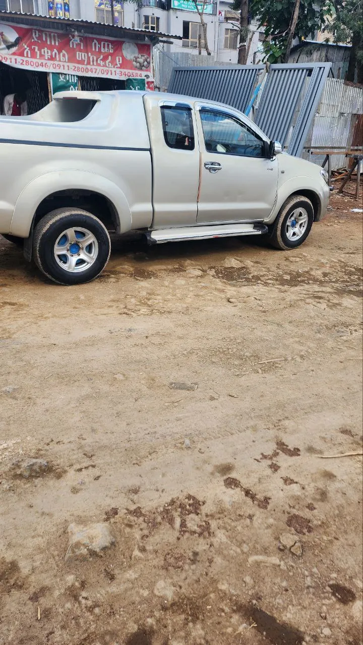 Toyota Hilux King Cab 2008 Diesel Manual – photo 4