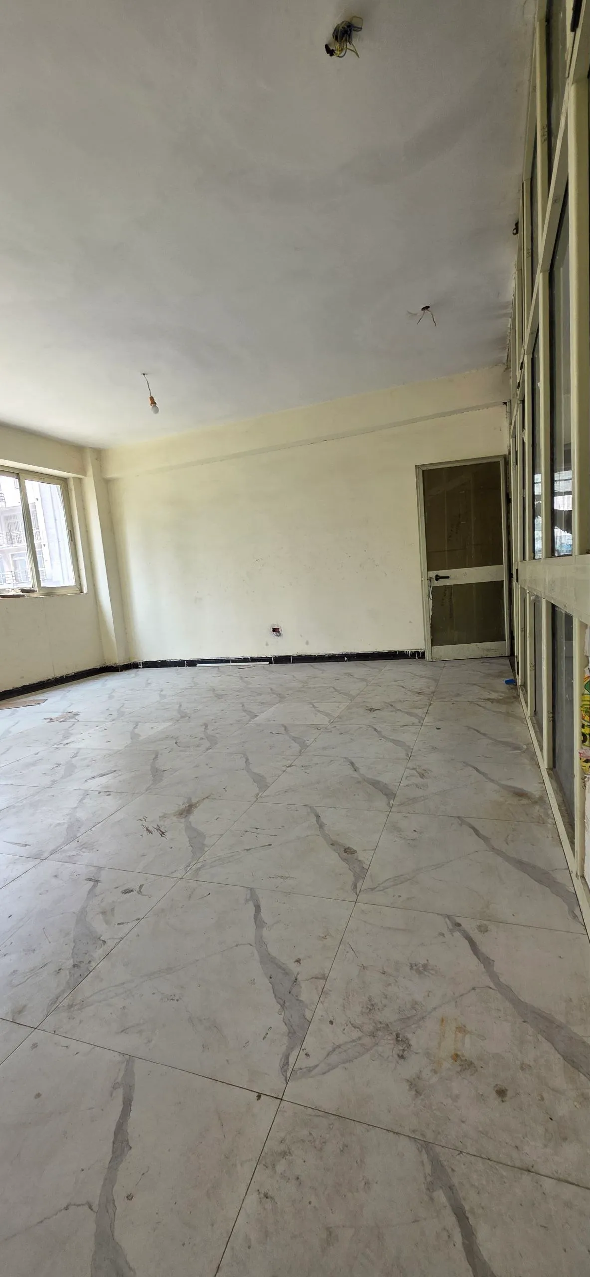 64 sqm Ground Floor Shop Ayat – photo 5