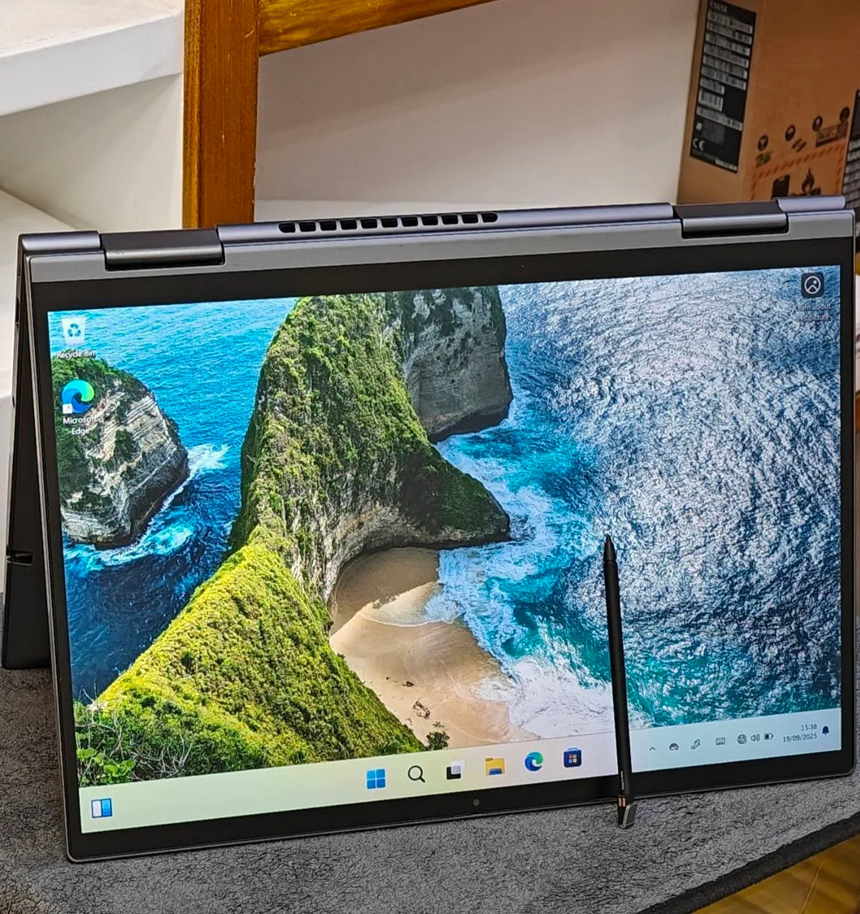 Lenovo ThinkPad X1 Yoga – photo 4