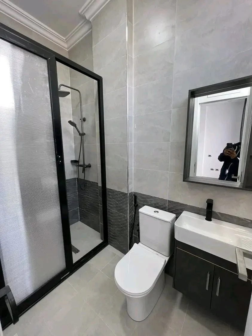 5 Bedroom B+G+2 House Bole 24 – photo 7