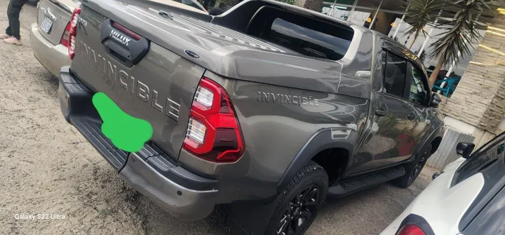 Toyota Hilux Invincible Double Cab 2022 – photo 5