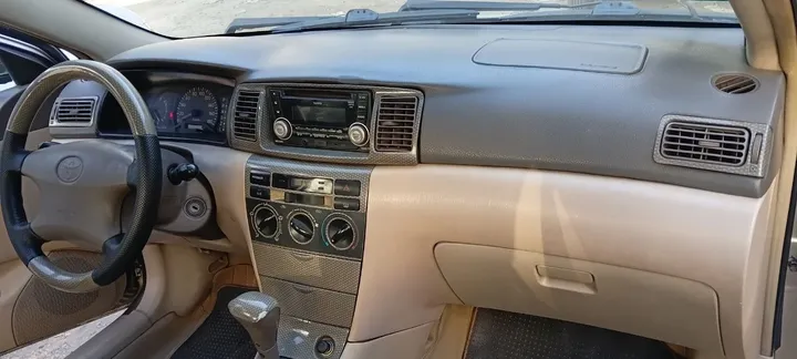 Toyota Corolla 2003 Automatic – photo 3