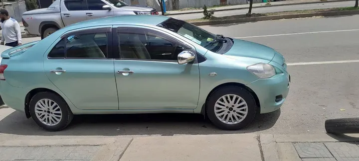 Toyota Yaris Belta 2008 Automatic – photo 4