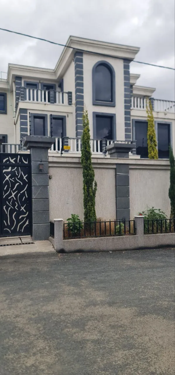 Modern Residential House in Ayat Zone – photo 5