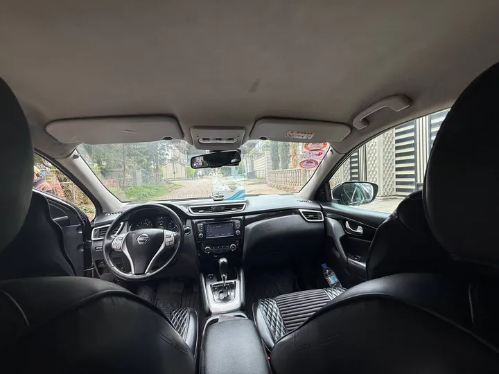 Nissan Qashqai 2017 Automatic Petrol – photo 3