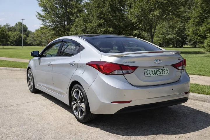 Hyundai Avante 2014 – photo 3