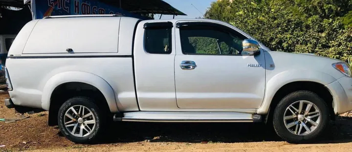 Toyota Hilux D4D Manual 2010 – photo 4