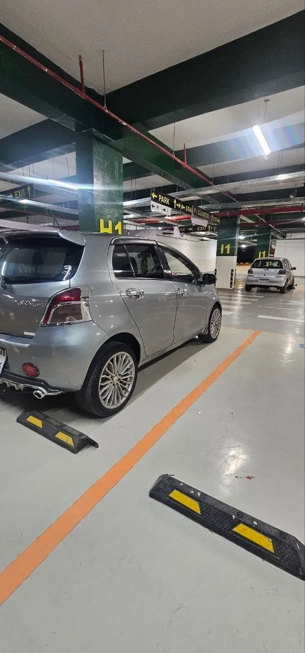 Toyota Yaris Compact 2007 Automatic – photo 6