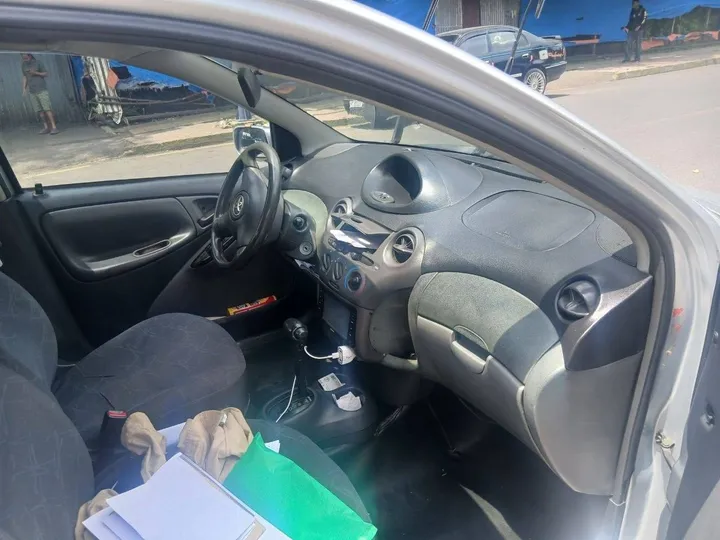 Toyota Vitz 2002 Automatic – photo 4