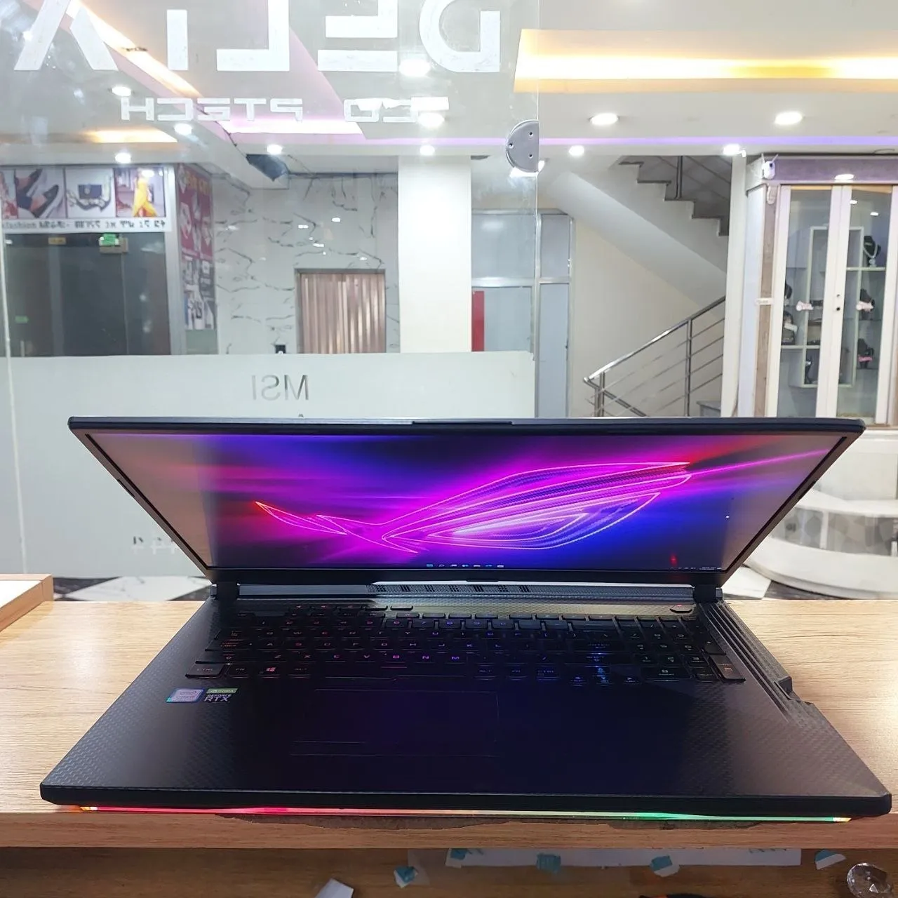 Asus ROG Strix i7 Gaming Laptop – photo 3