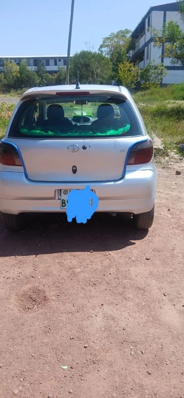 Toyota Vitz 2002 Code 3 – photo 6