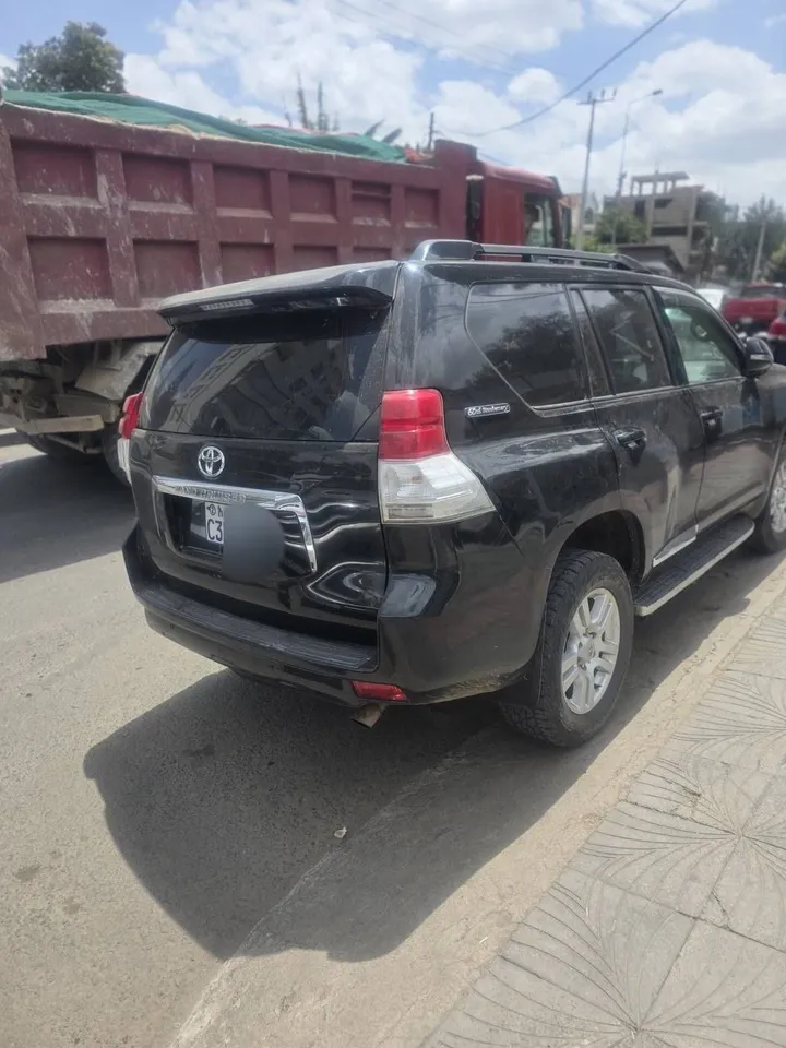 Toyota Prado 2013 Diesel Automatic – photo 3