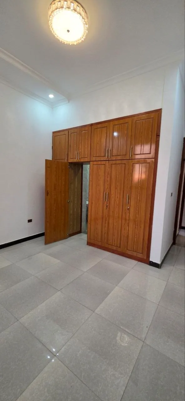 አያት 150 ካሬ 3 መኝታ ቪላ ቤት – photo 4
