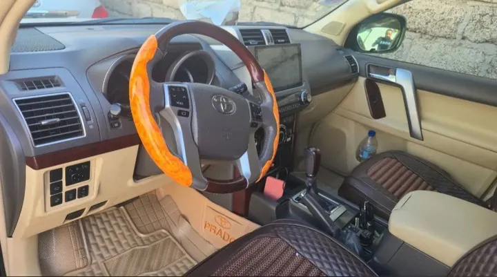 Toyota Land Cruiser Prado 2017 – photo 4