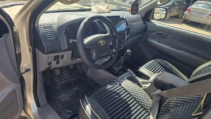 Toyota Hilux D4D King Cab 2008 – photo 3