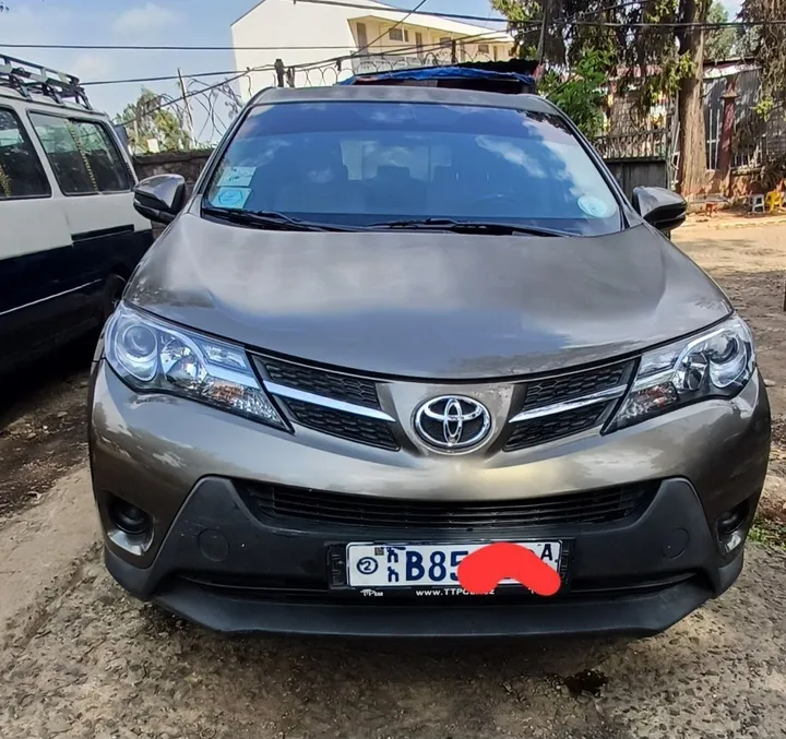 2013 Toyota Rav4 Europe Automatic – photo 4