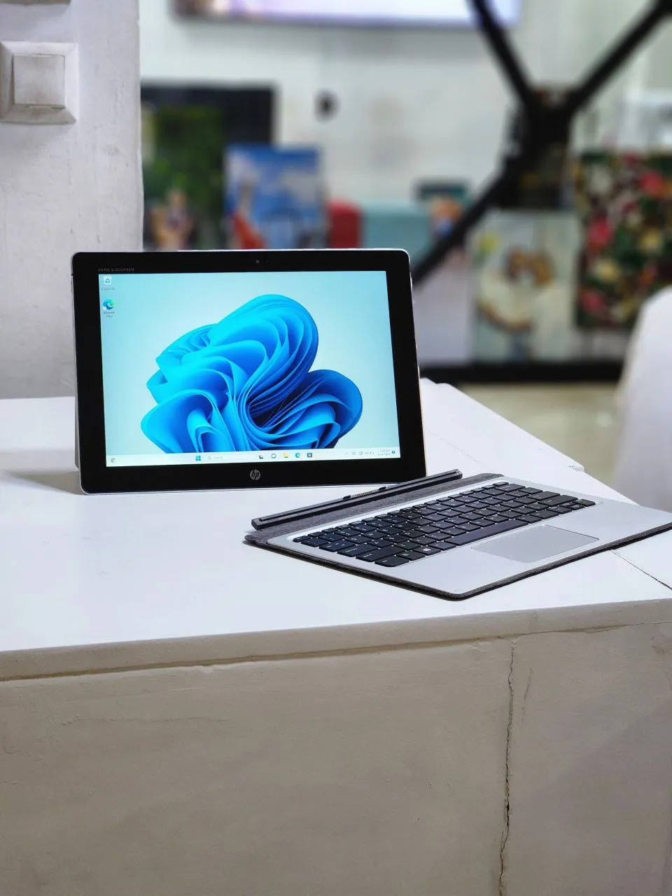 HP Elite X2 Detachable Touchscreen Core M7 – photo 3