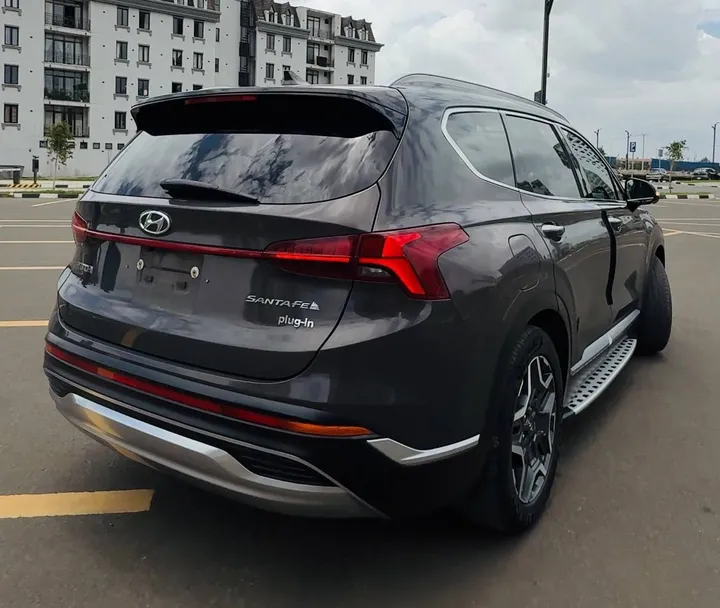 Hyundai Santa Fe Plug-in 2023 – photo 8