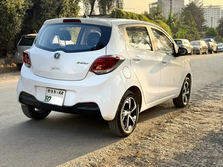 Changan BenBen E-Star Electric 2023 – photo 3
