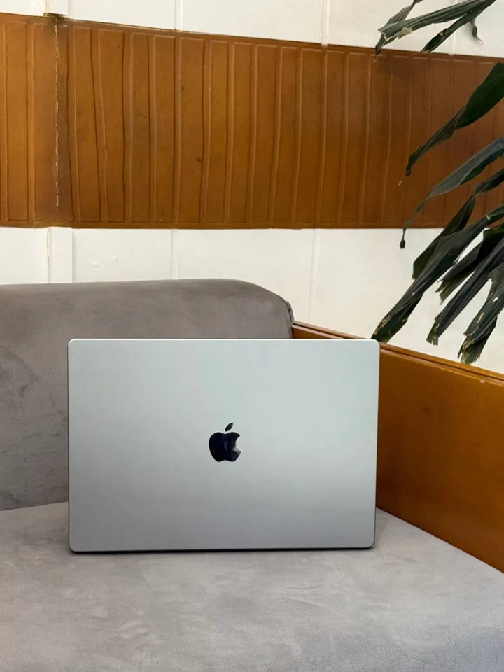 Apple MacBook Pro M1 Max 16-inch – photo 3