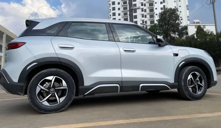 BYD Yuan Up Smart 2025 – photo 3