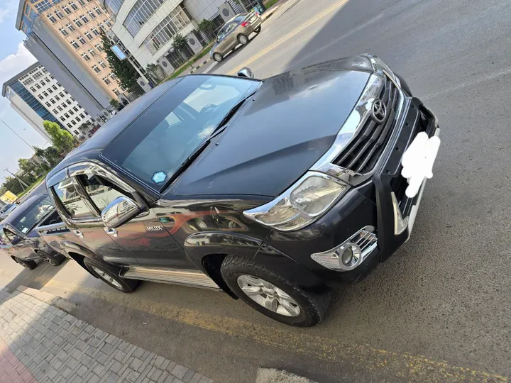 Toyota Hilux Double Cab 2012 – photo 3