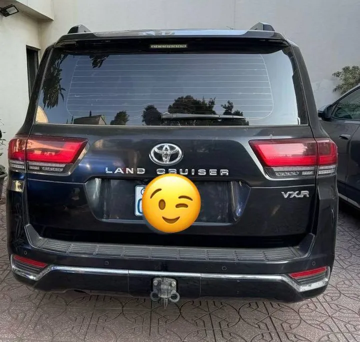 Toyota Land Cruiser V6 VXR 2023 – photo 4