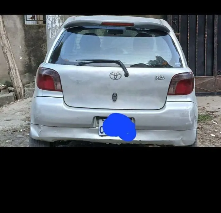 Toyota Vitz 2001 Automatic – photo 3