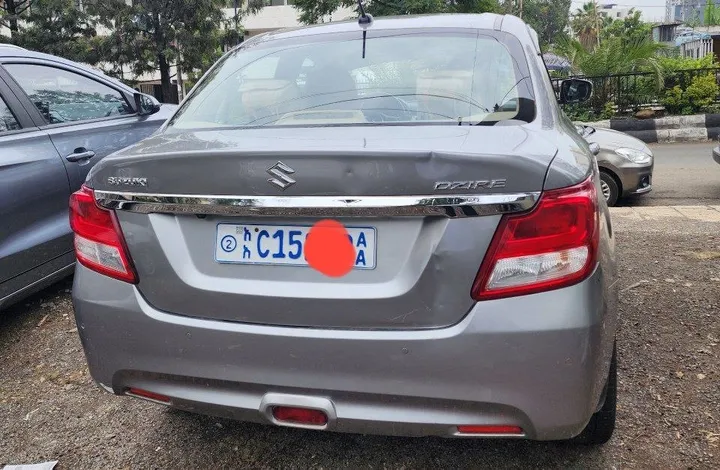 Suzuki Dzire 2022 Automatic – photo 4
