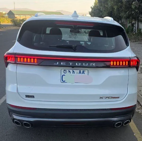Jetour X70 Plus 2022 SUV – photo 5