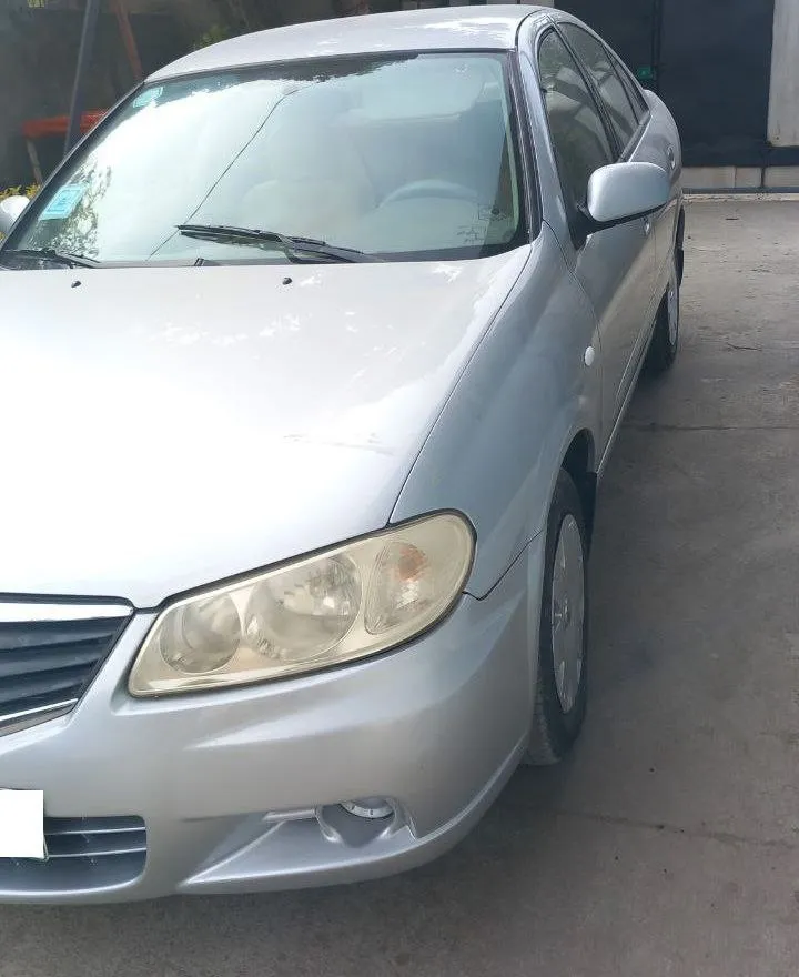 Nissan Sunny 2011 Silver Manual – photo 3