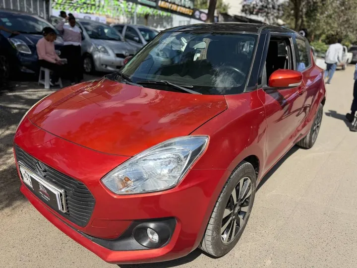 Suzuki Swift 2020 Hatchback – photo 3