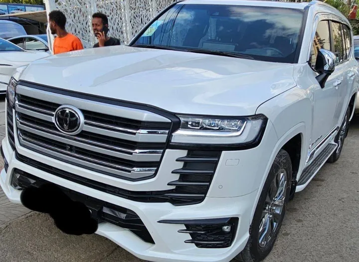 Toyota Land Cruiser V6 VXR 2023 – photo 7