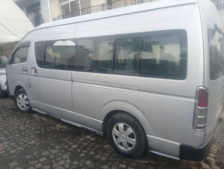 Toyota Hiroof 2008 Manual Van – photo 3