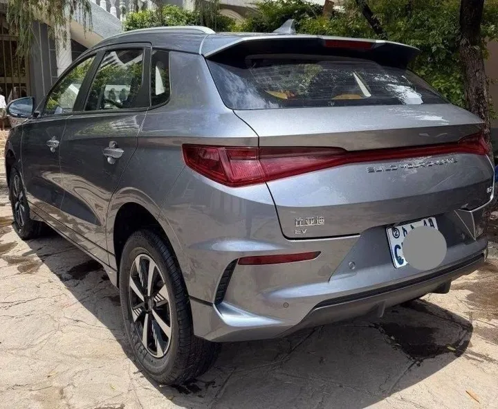 BYD e2 Flying 2025 – photo 5