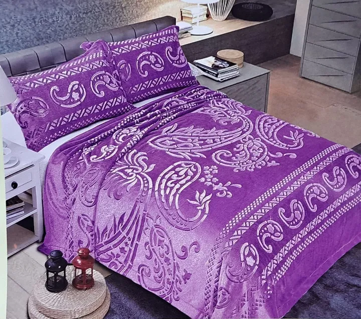 Velvet Fabric Comforter Set – photo 5