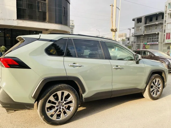Toyota RAV-4 Hybrid 2022 – photo 7