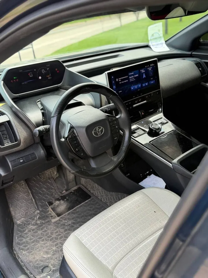 Toyota BZ4X EV 2023 – photo 4
