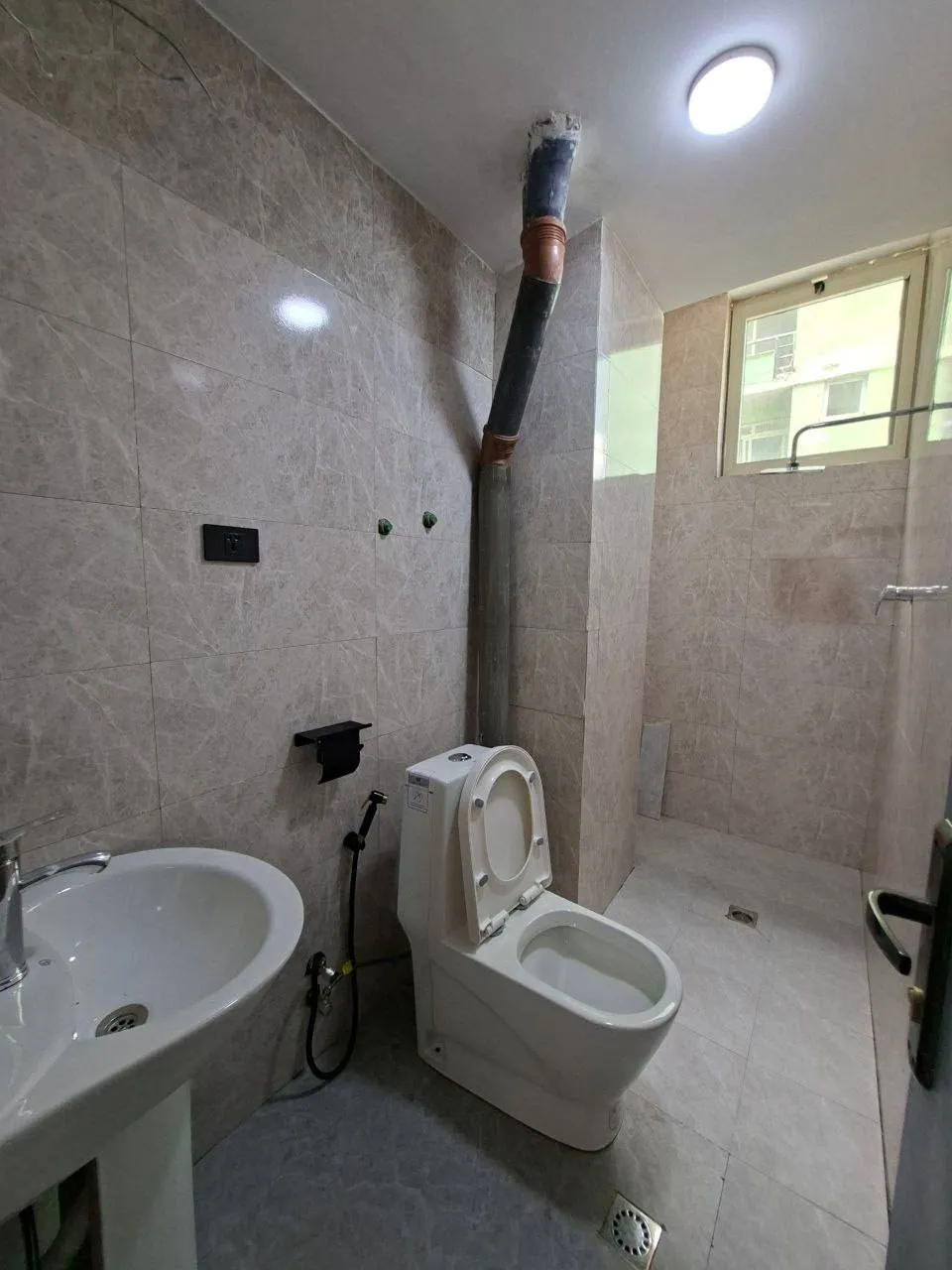 3 Bedroom 40/60 Condominium Ayat – photo 7