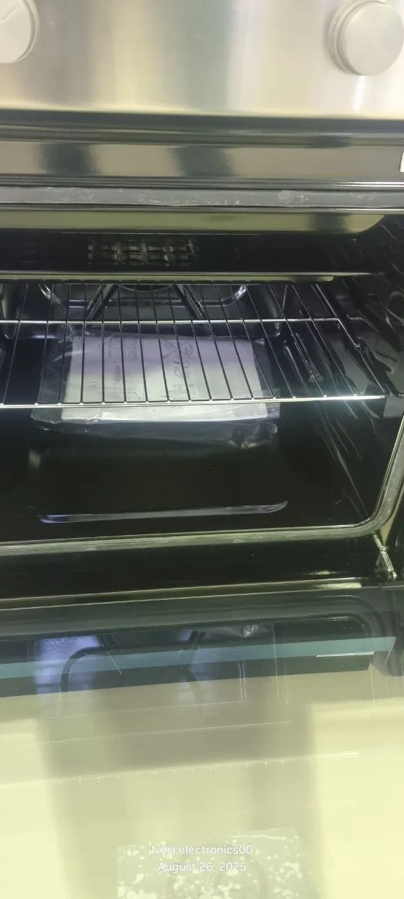 Whirlpool 4-Burner Electric Cooker 60cm – photo 3