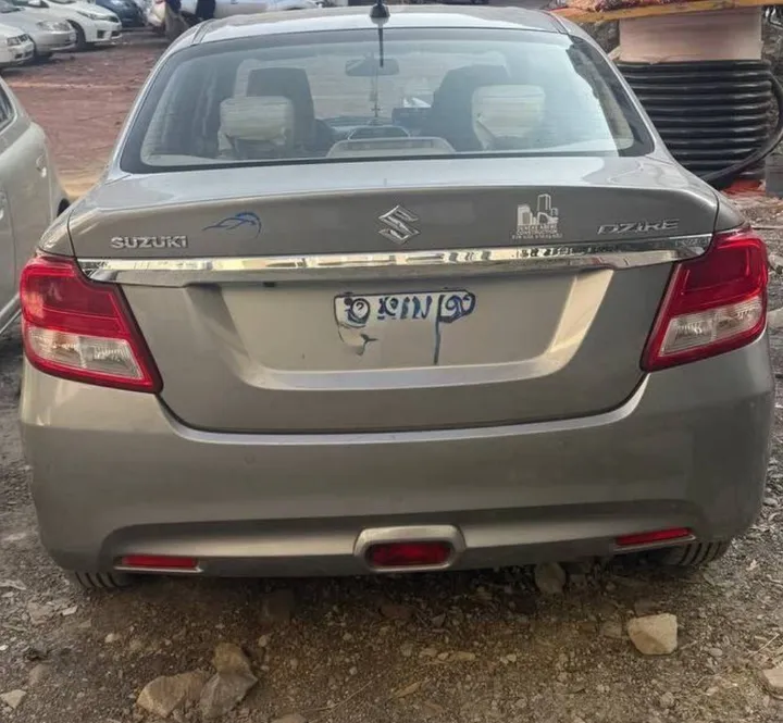Suzuki Dzire 2023 Automatic – photo 4