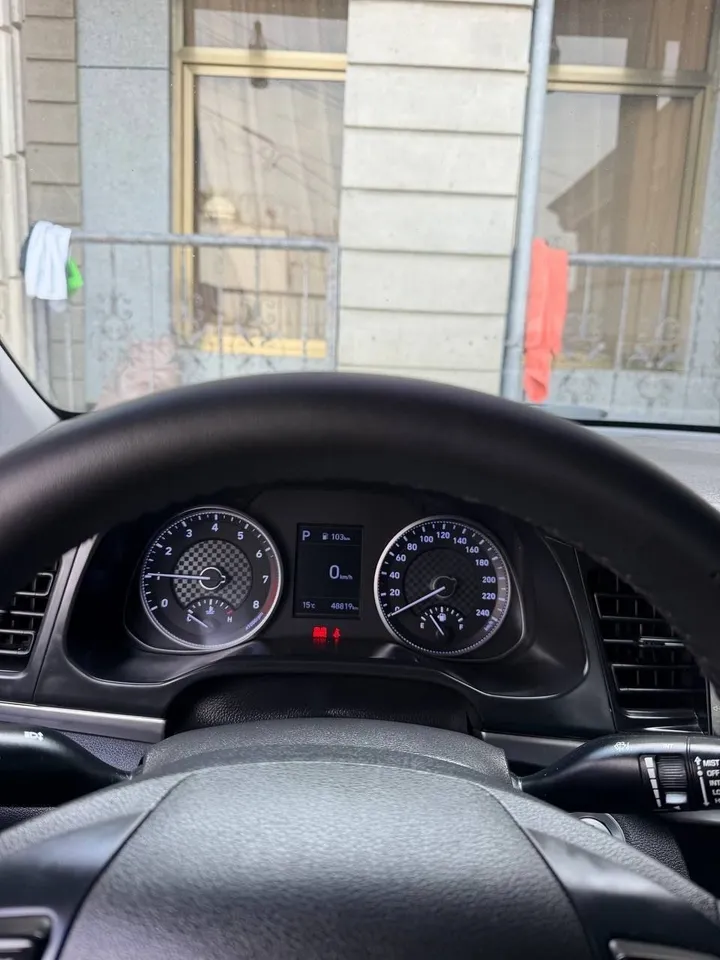Hyundai Avante 2020 Sedan – photo 10