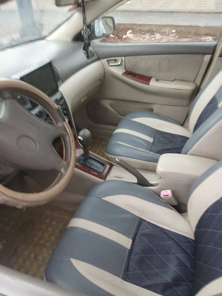 Toyota Corolla 2006 Automatic – photo 3
