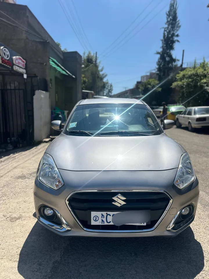 Suzuki Dzire 2022 Automatic – photo 3