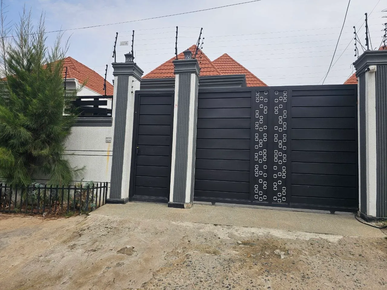 250 sqm Modern Villa Around Ayat – photo 4