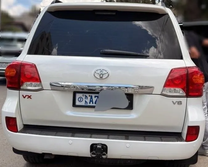 Toyota Land Cruiser V8 2014 – photo 4