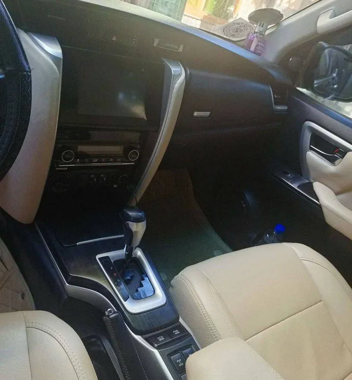 Toyota Fortuner 2018 Diesel Automatic – photo 5