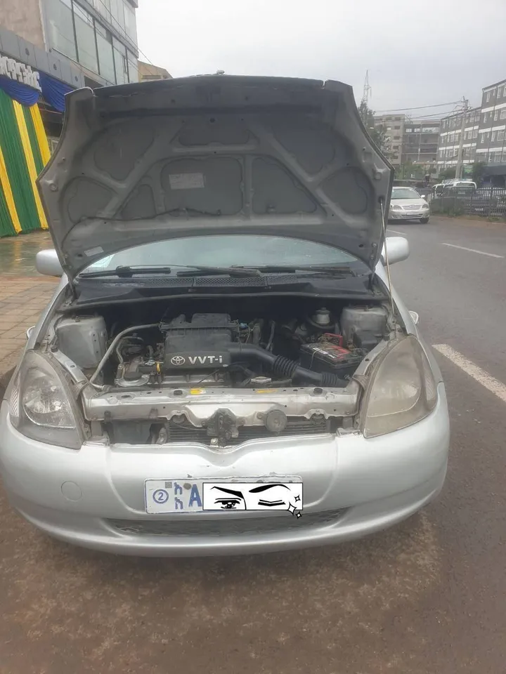 Toyota Vitz 2001 Automatic – photo 4